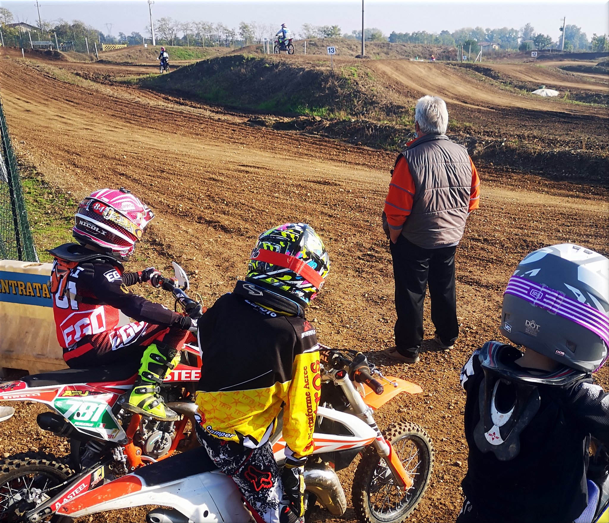 foto pista motocross